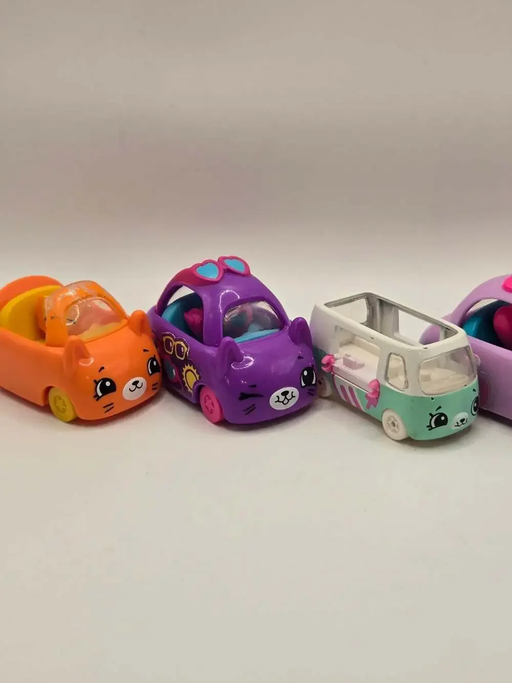 Lot of 5 Shopkins Cutie Cars Miniature Toy Vehicles